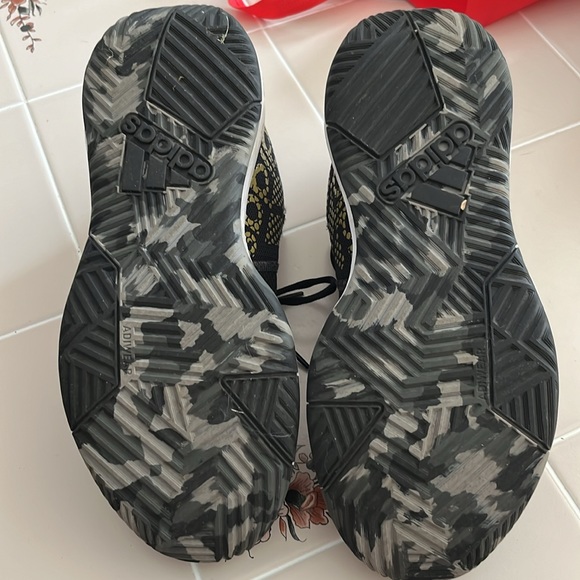 Adidas Sneakers/basketball - Picture 7 of 7